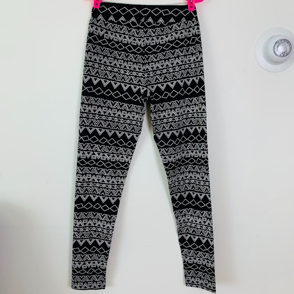 FIREFLY Size Medium Skookum Aztec Printed Leggings - Picture 2 of 5